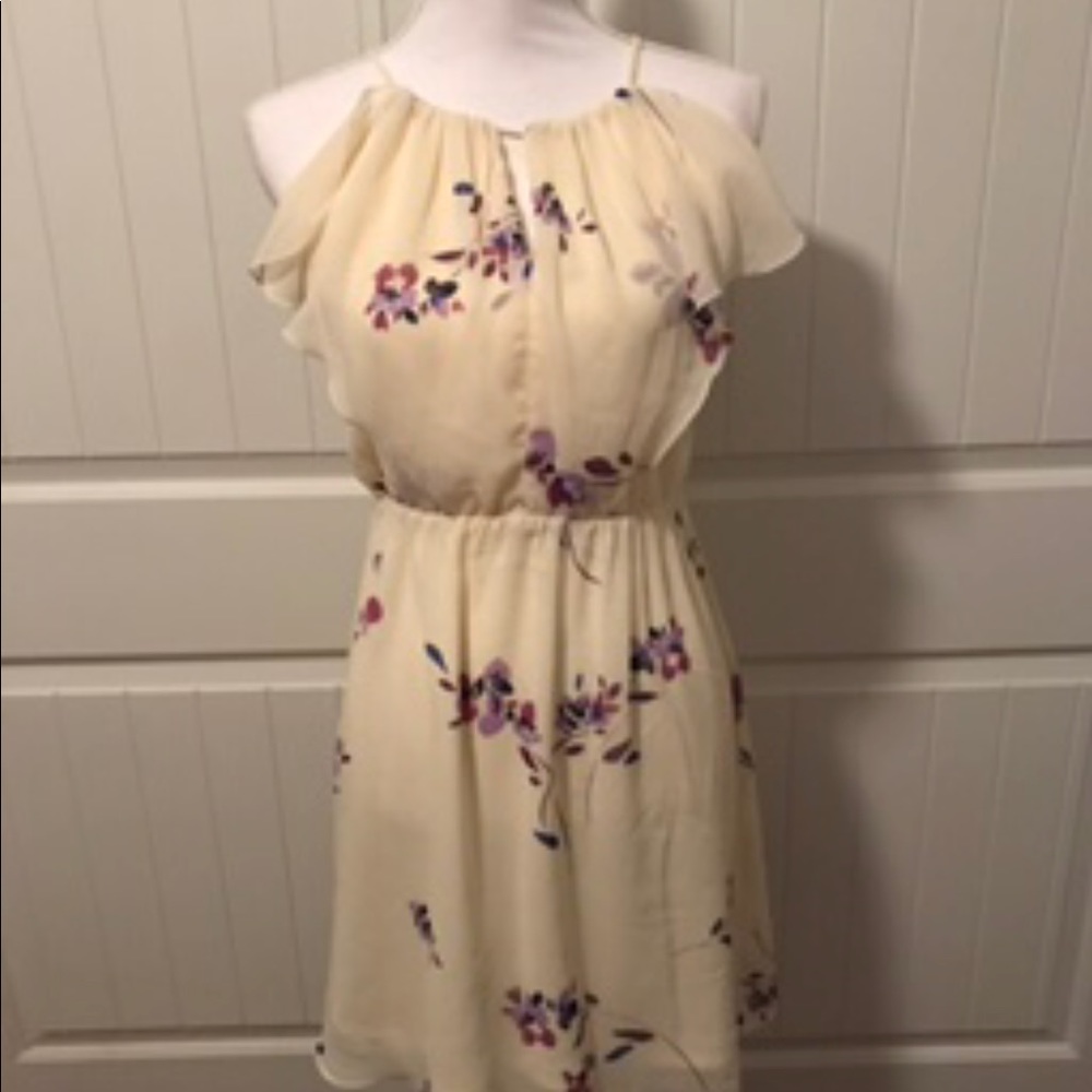 🔴 {OLD NAVY} FLORAL ADJUSTABLE NECK DRESS